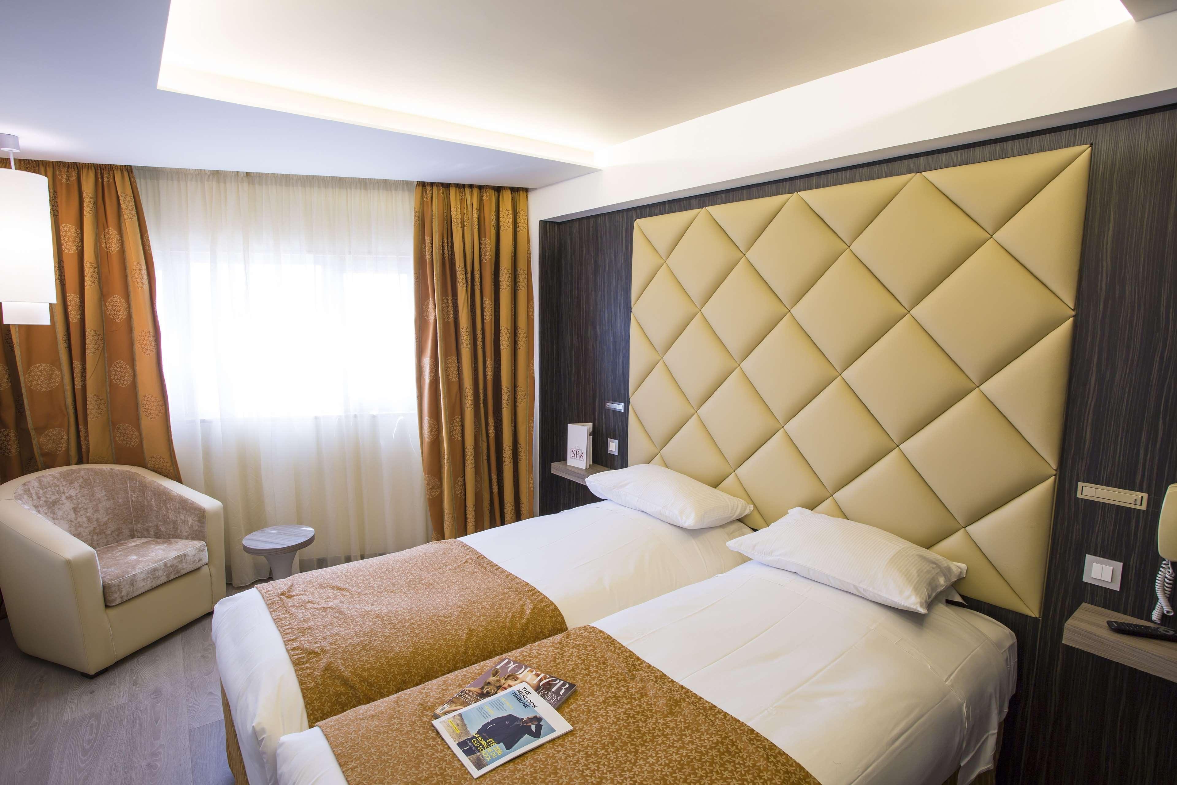 Best Western Plus Cannes Riviera Bagian luar foto
