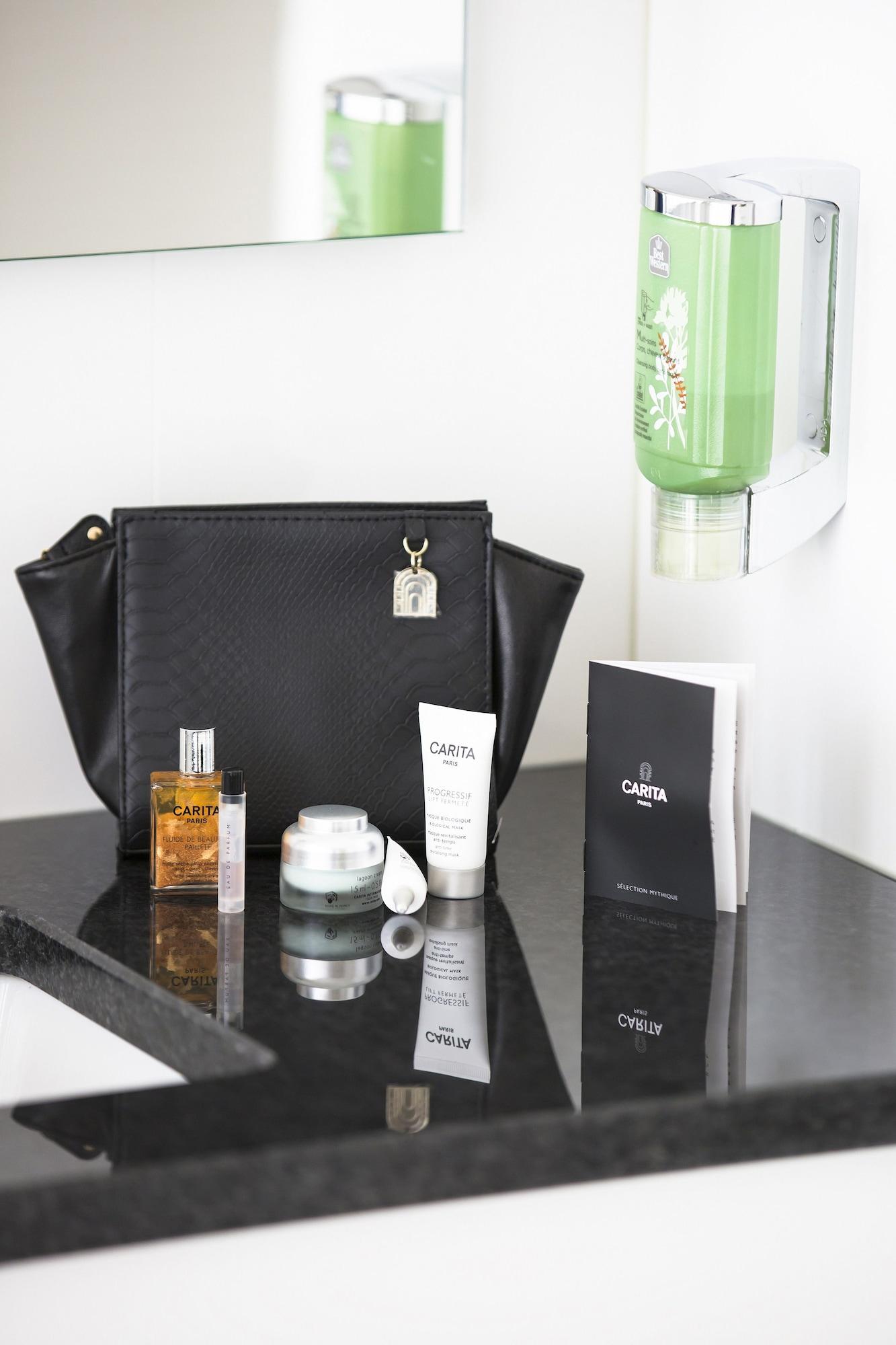 Best Western Plus Cannes Riviera Bagian luar foto