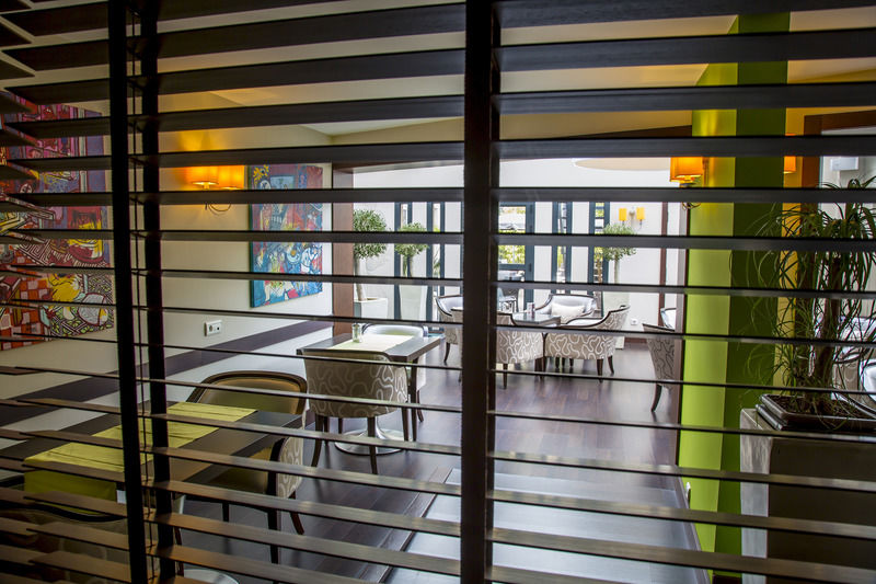 Best Western Plus Cannes Riviera Bagian luar foto